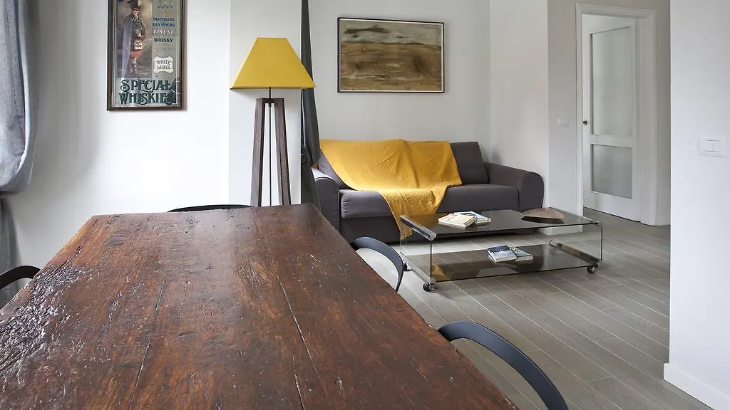 Italianway-Veniero Apartment Milan